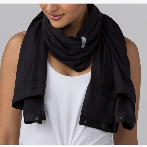 lululemon athletica Accessories - Lululemon Vinyasa Scarf
